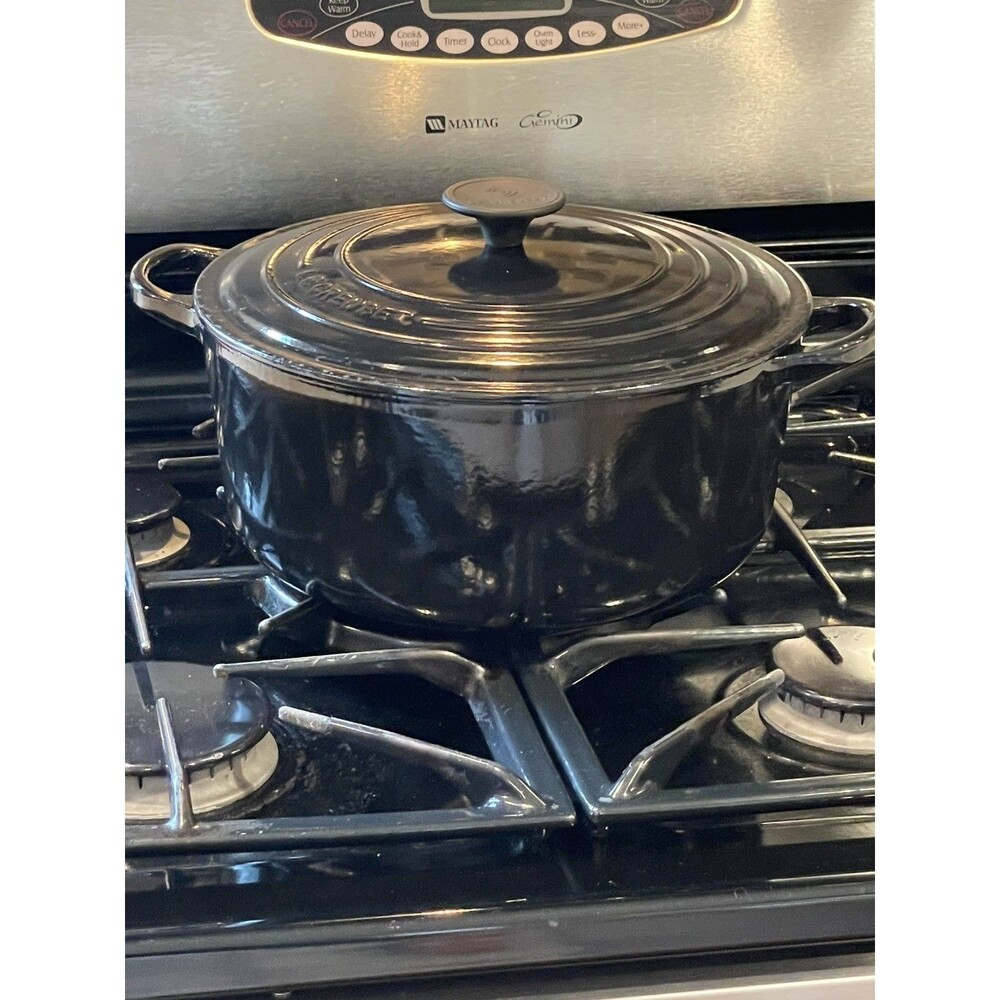 Le Creuset #26 5.5 Qt Round Dutch Oven Shiny Black Onyx Enamel Cast Iron France